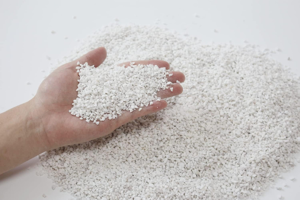 2 Quart Organic Perlite Horticultural Soil Amendment for Plants and Enhanced Dra