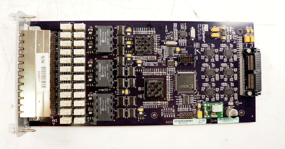 NetOptics Director DIR-3400 Data Monitoring Switch with two 631-1362-001 Modules