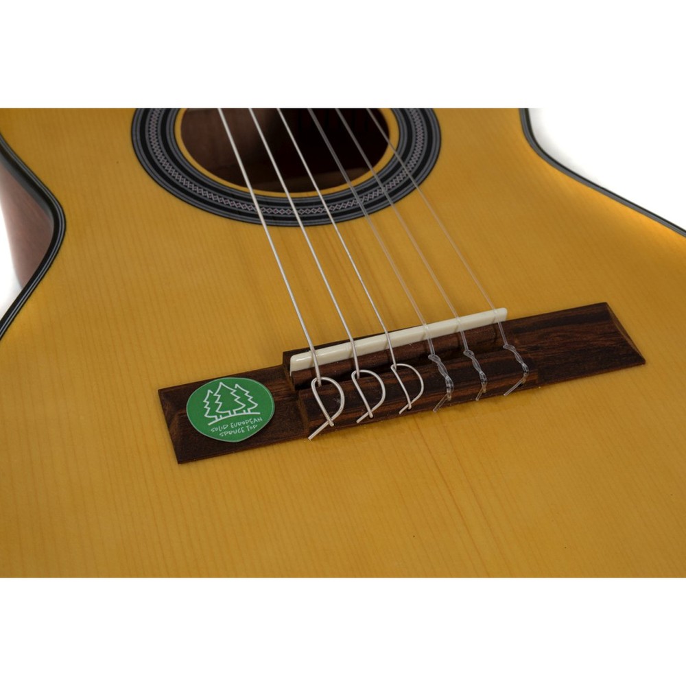 GEWA Student Solid Top Classical Guitar 1/4 Natural Spruce Top