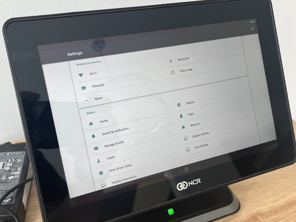 NCR POS Android INTEL 11 ‘’ Touch Screen 7746-8910-0001