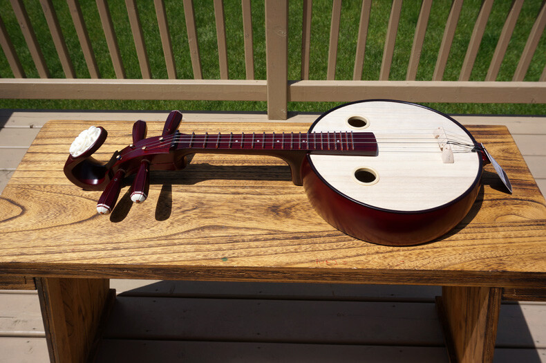 PROFESSIONAL HARD WOOD XIAORUAN -- 專業硬木骨花小阮