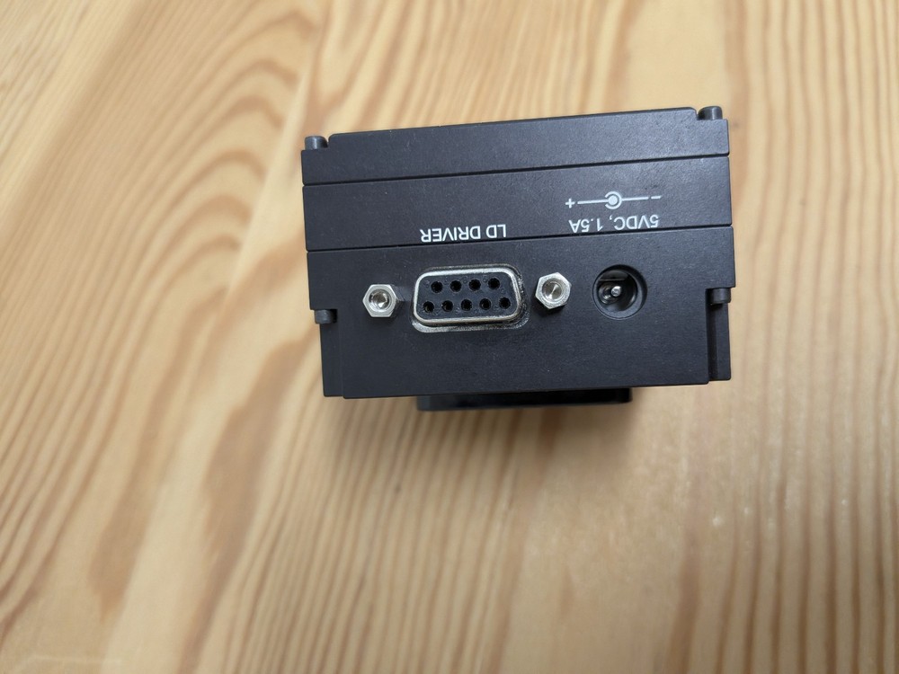 Thorlabs LDM9T/M laser mount with TEC and Controller