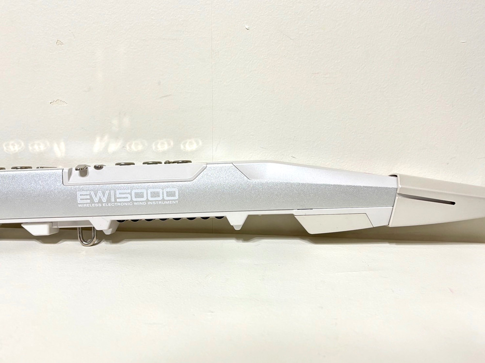 AKAI Professional EWI 5000 White Wireless Electronic Wind Synthesizer Controller