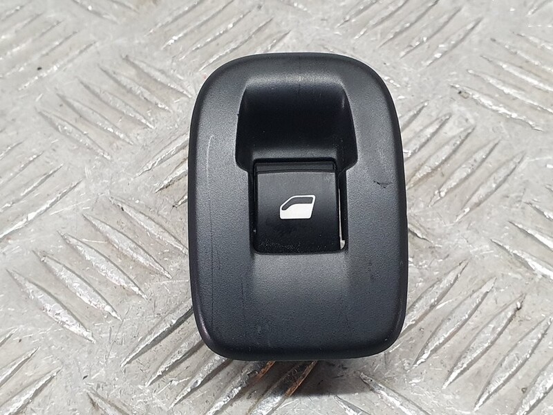 982425527D right rear window regulator switch Peugeot 2008 --.2013-