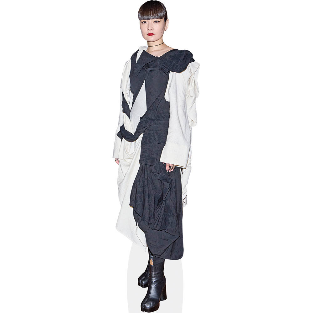 Kozue Akimoto (BW) Mini Size Cutout