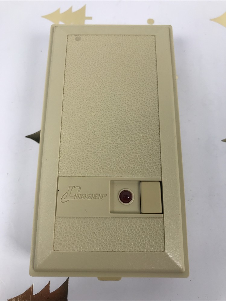 Linear D-24A wireless transmitter