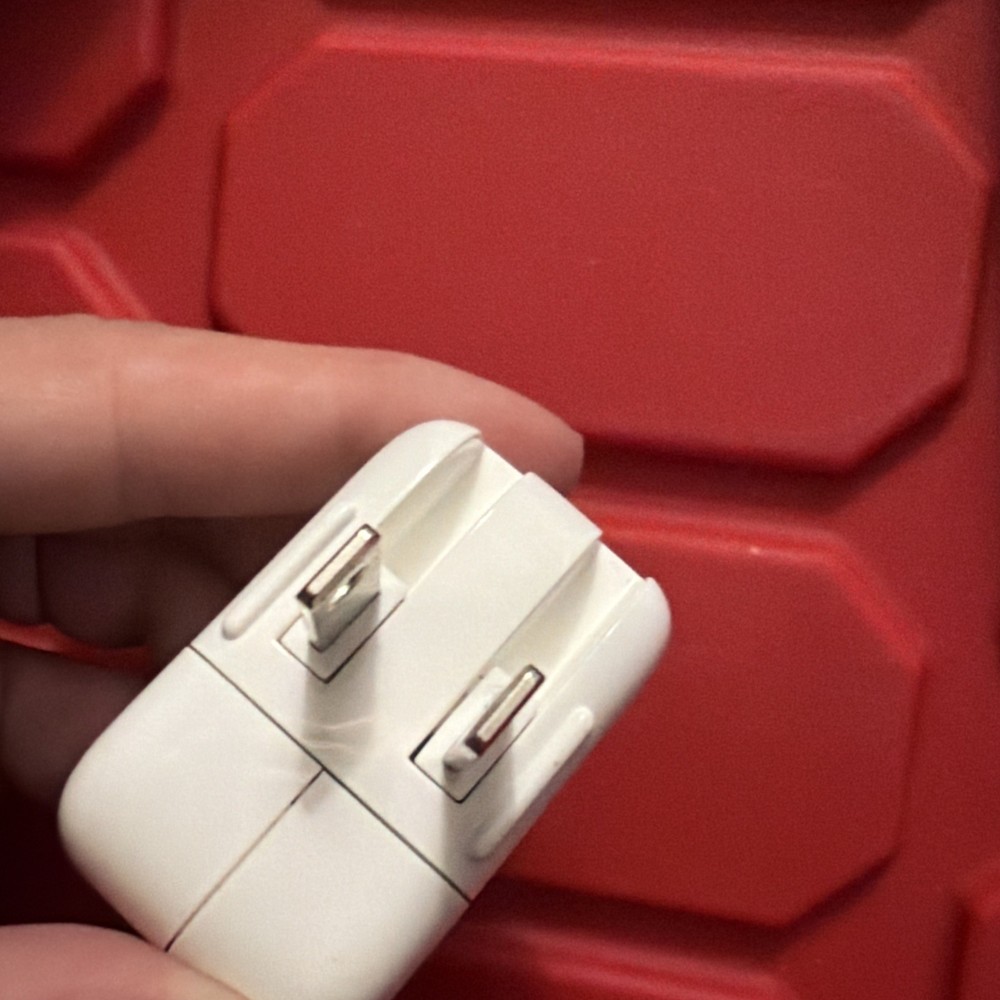 Apple A1357 USB Wall Power Adapter T32