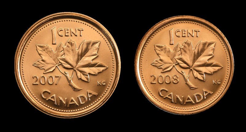 2007 + 2008 both are magnetic Canada   1 cent unc. coin from roll