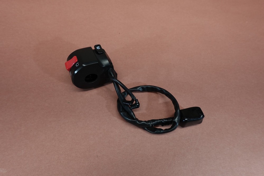 2013-2017 Kawasaki Ninja 300 EX300 Right Handlebar Stop Start Kill Switch