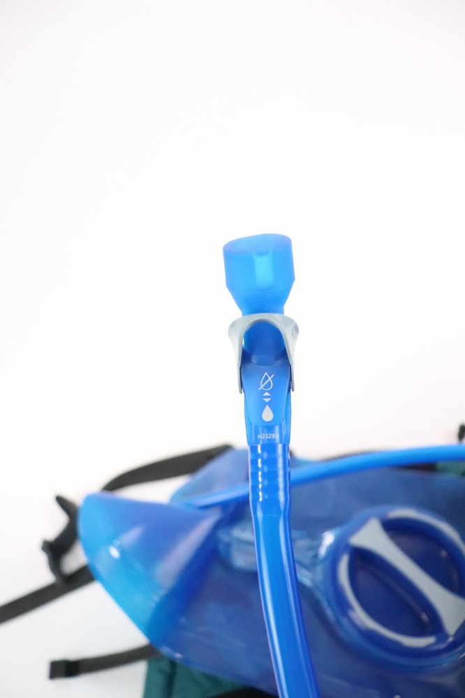 Camelbak Velocity Trail 85oz 2.5L Hydration Backpack