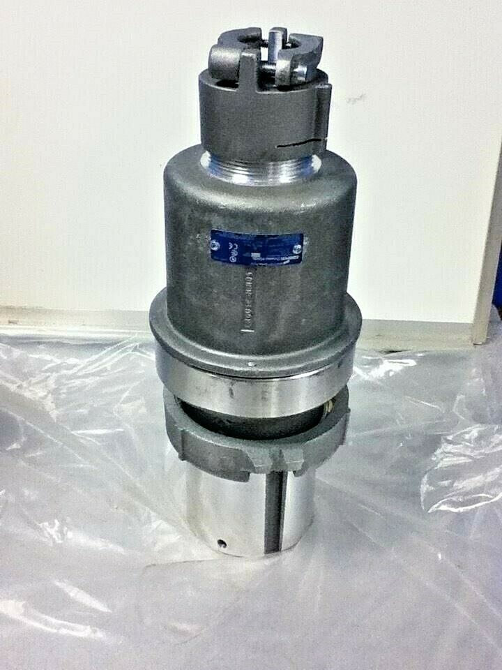 Cooper AP20467 Receptacle