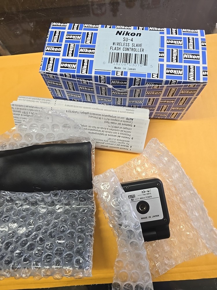 USED Nikon SU-4 Wireless Flash Controller