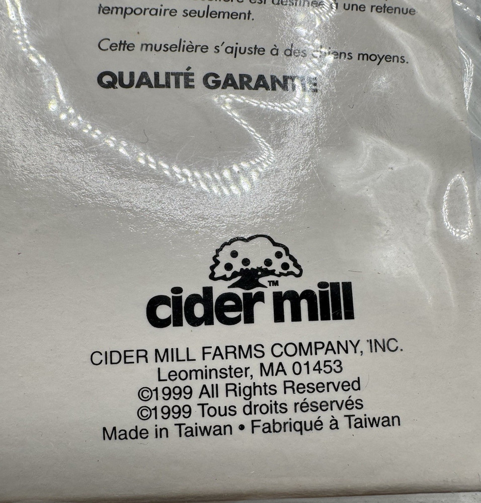 Dashing Dogs Medium Adjustable Nylon Muzzle