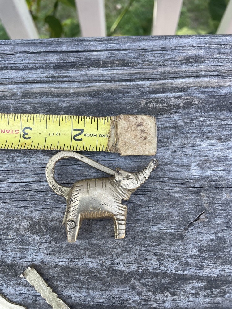VINTAGE SOLID BRASS ELEPHANT FIGURAL LOCK PADLOCK & KEYS ANTIQUE WORKS