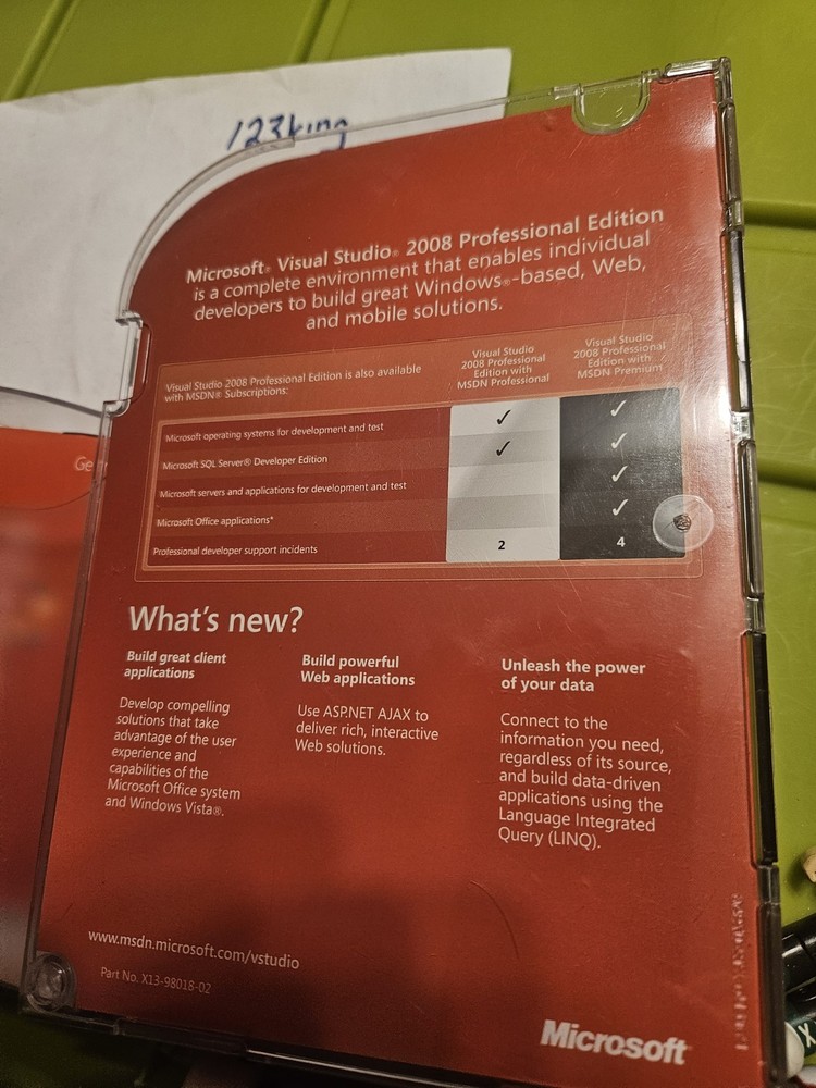 Microsoft Visual Studio 2008 Professional Edition & SQL SERVER Academic Version