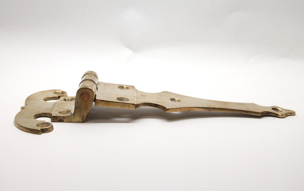 Brass Vintage 12 in. Ice Box Hinge