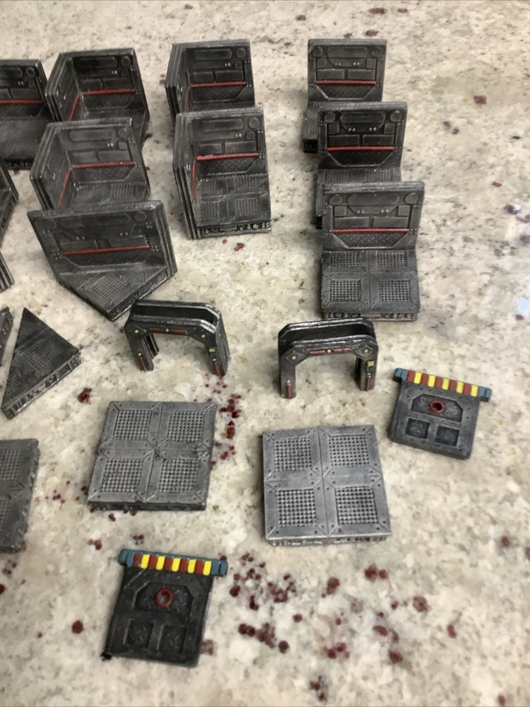 Dwarven Forge Sci-Fi Set Starter Set VG