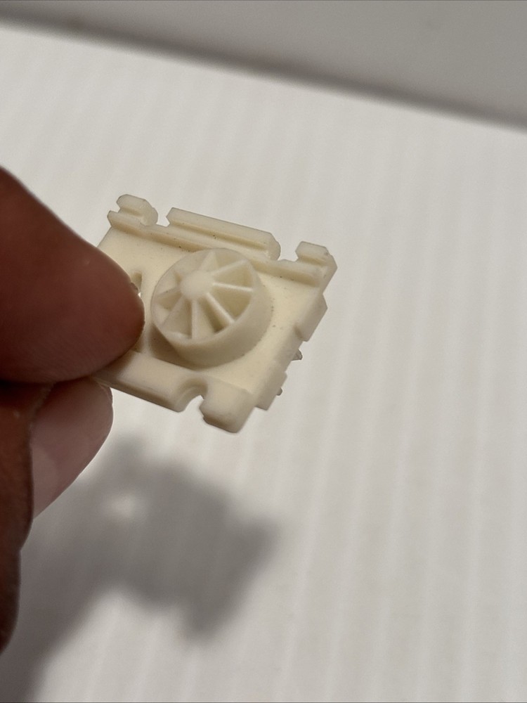 FPS-800 CONNECTOR PIN TERMINAL RUNWAY White