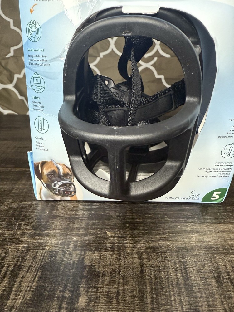 Baskerville Ultra Muzzle Dog Training Accessory, Size 5, Black