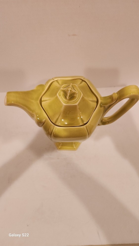 Chartreuse Color Coffee Server With Elegant Handle!