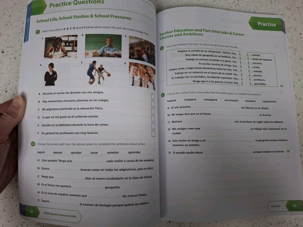 Collins AQA GCSE 9-1 Spanish revision guide