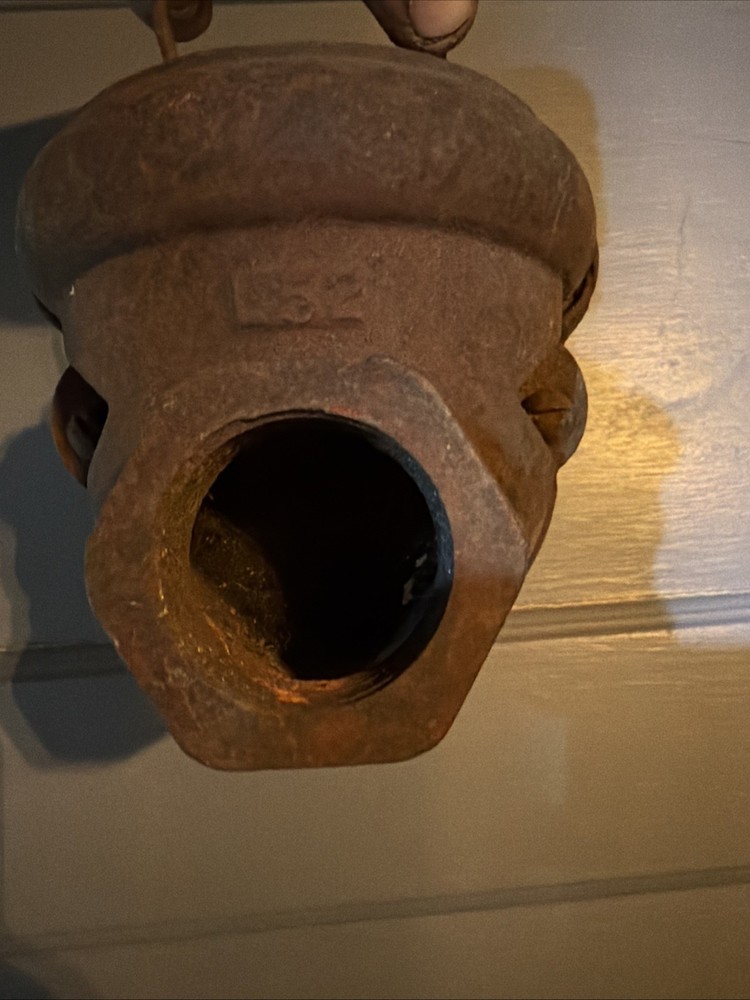 RED JACKET CAST IRON WINDMILL WELL PUMP WATER DIVERTER CUP.
