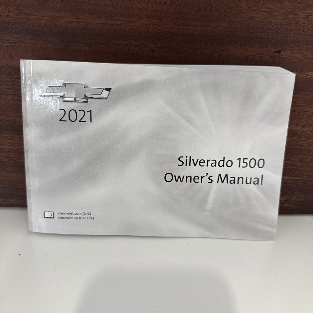 2021 Chevy Silverado 1500 Owner's Manual (book only)