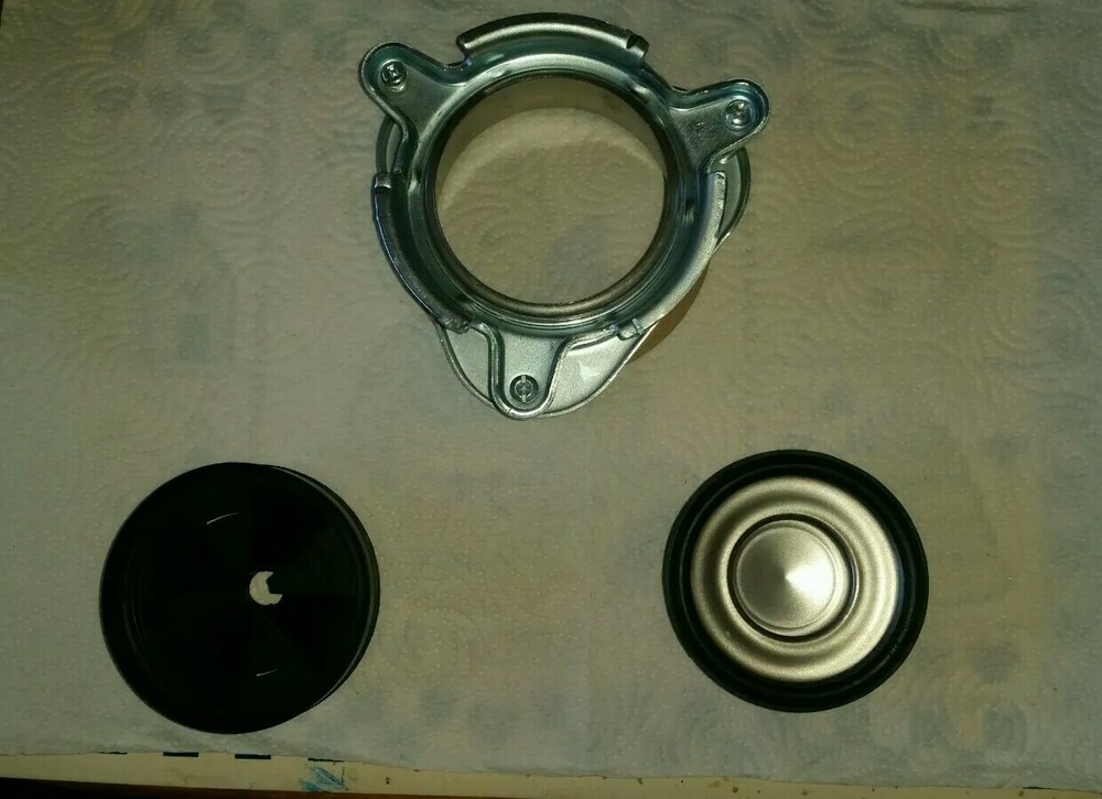 InSinkErator Quick Lock Mount Flange, Gasket, and Stopper, NEW, Open Box