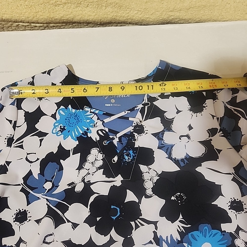 Easy Stretch Women's Scrub Top Size L [118]