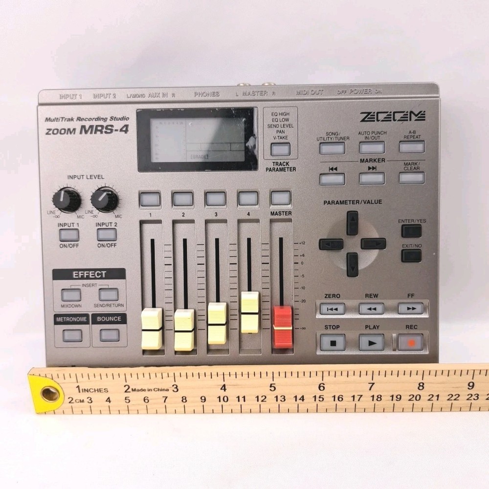 ZOOM MRS 4 Digital 4 Track Multi Track Recorder Portable Recording Studio