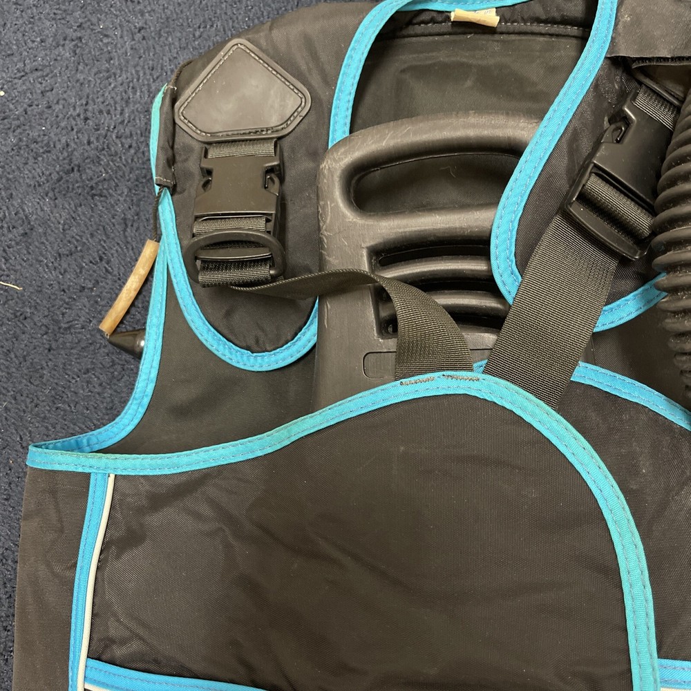 ProSub Mariner BCD Bouyancy Compensator - Size L (32 Lbs) - NOT TESTED - Used