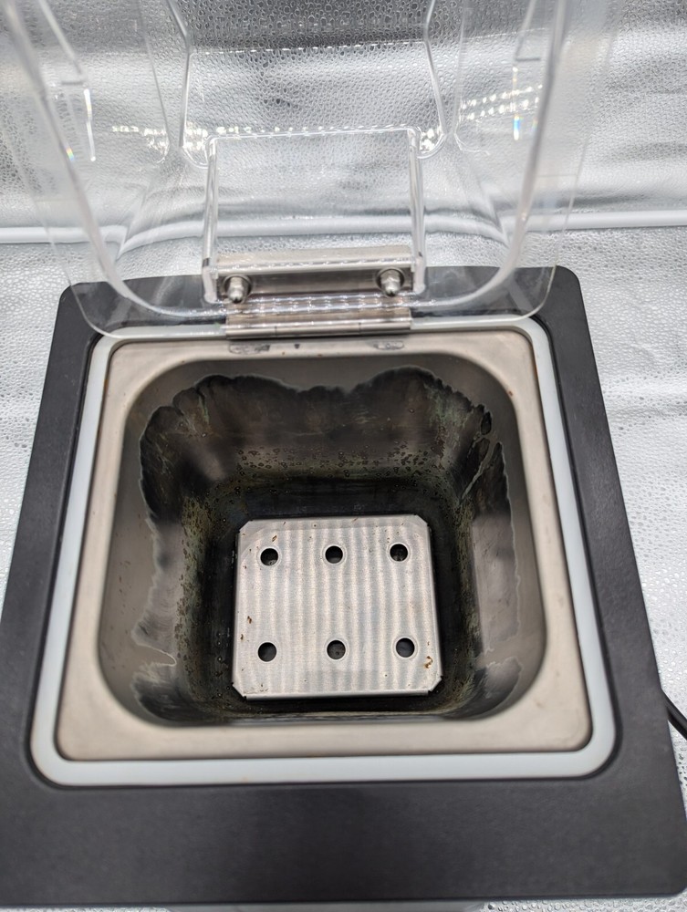 Polyscience WBE02 2L Water Bath Used See Ad