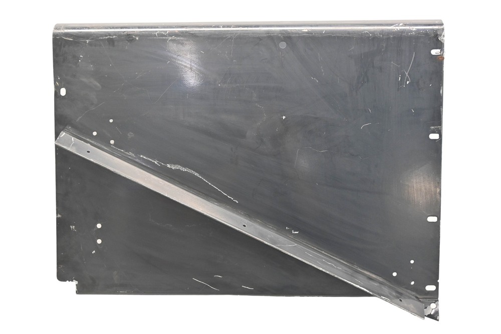 Mack 13QM4189 Black Panel NOS