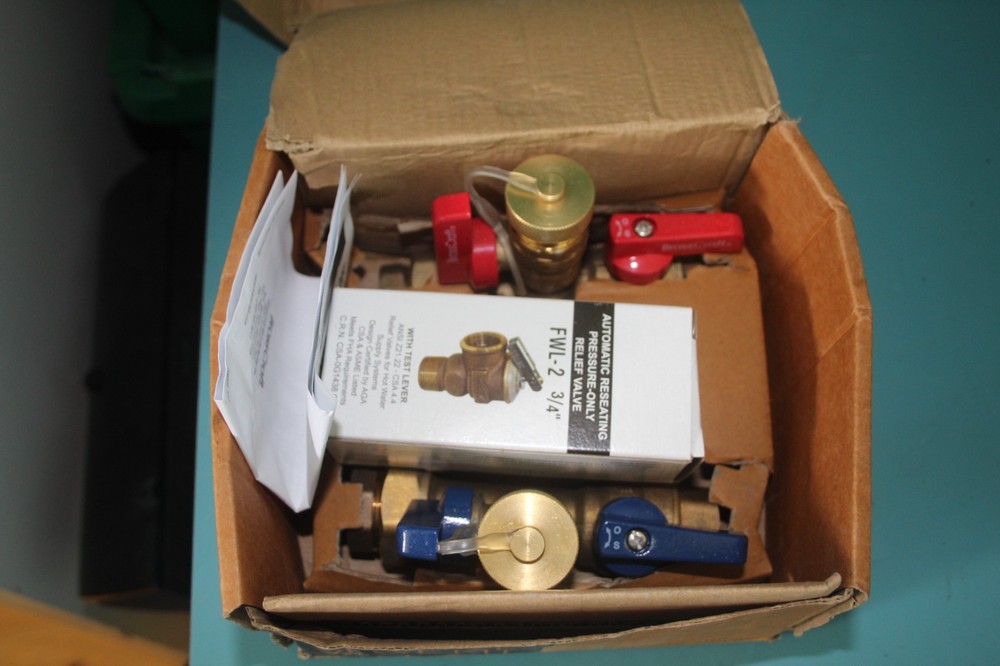 BRASSCRAFT TWV30RX TANKLESS WATER HEATER SERVICE VALVE KIT IPS X IPS W/RELIEF