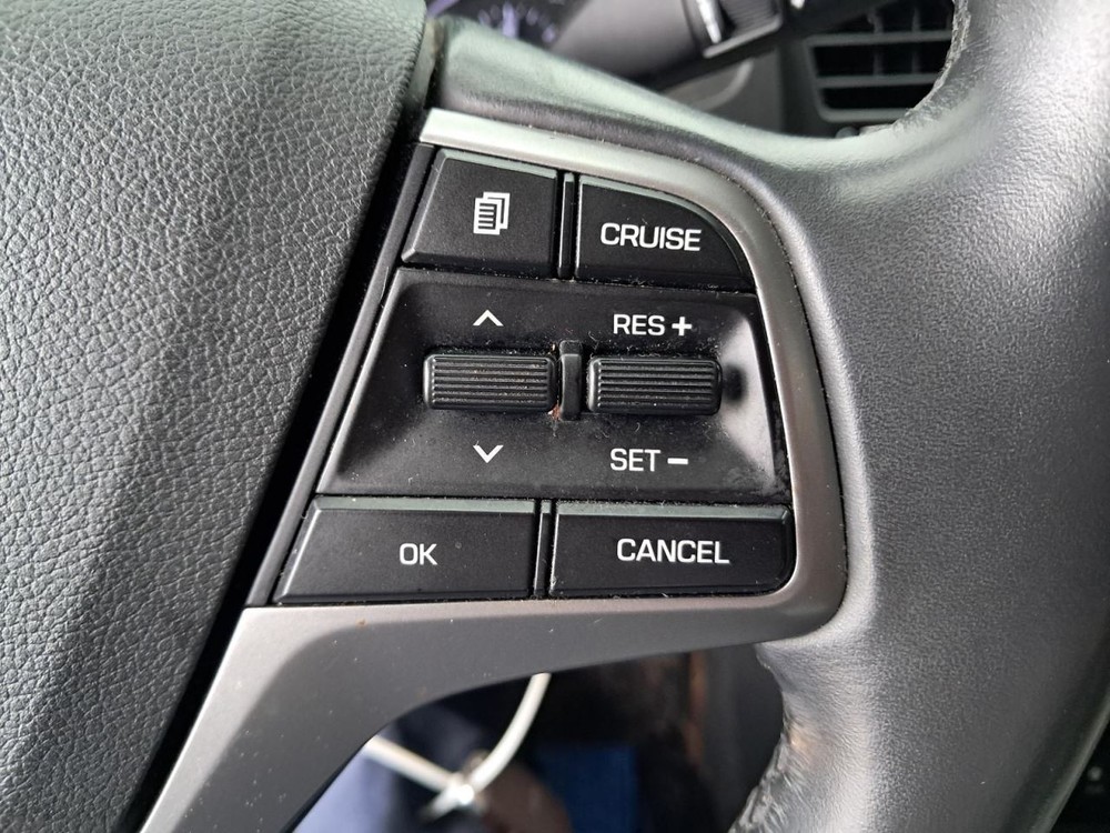 ELANTRA 2017 Glove Box 4918862