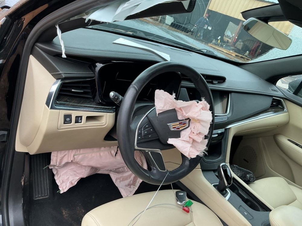 XT5 2018 Glove Box 4921667