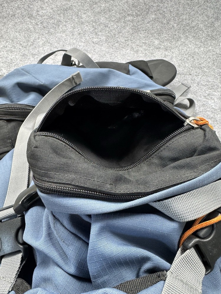 Jansport Hiking Cascade 60 Internal Frame