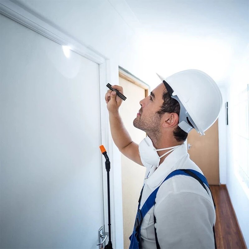 1PCS Flashlight Small LED Torch Light Mini Super Bright Penlight