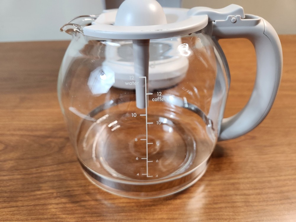 Bella 12 Cup Programmable Coffee Maker Model CMD1011-UL Beige New No Box