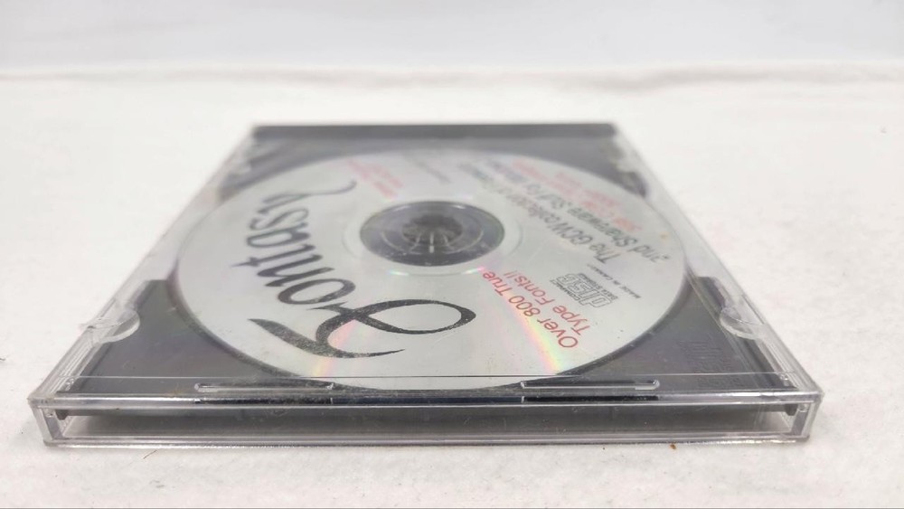 New Fontasy Over 800 True Type Fonts, Games, Programs & More CD Rom