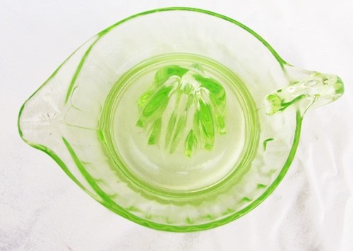 Green Depression uranium glass juice reamer great shape glows