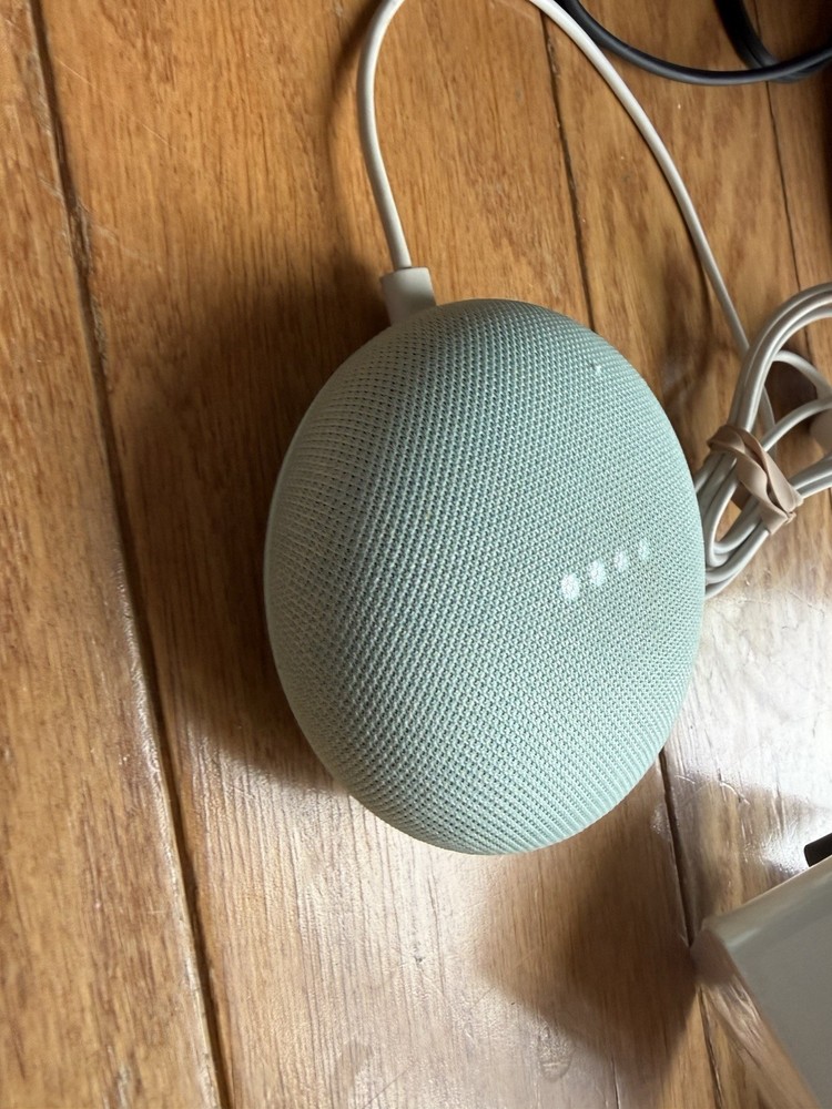 Used Google Home Mini Smart Assistant GA00275-US Aqua Tested 2