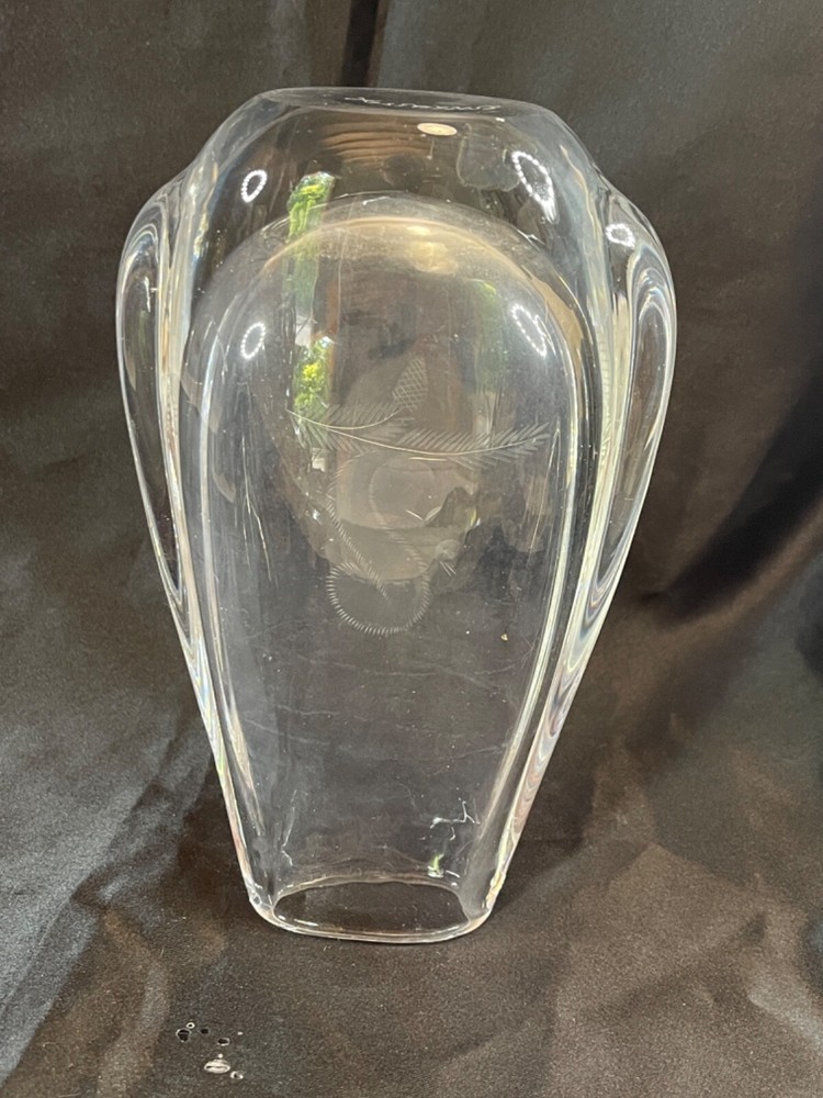 Orrefors Crystal 7" Etched Squirrel Vase - Nice! 5443