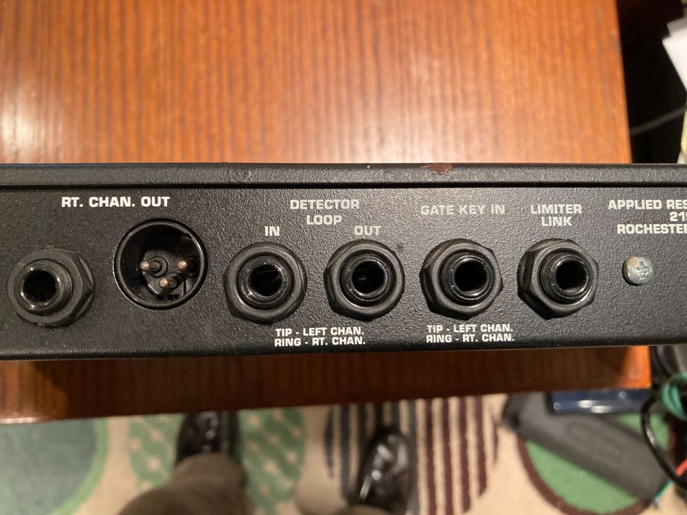 ART MDC 2001 Stereo Master Dynamics Controller