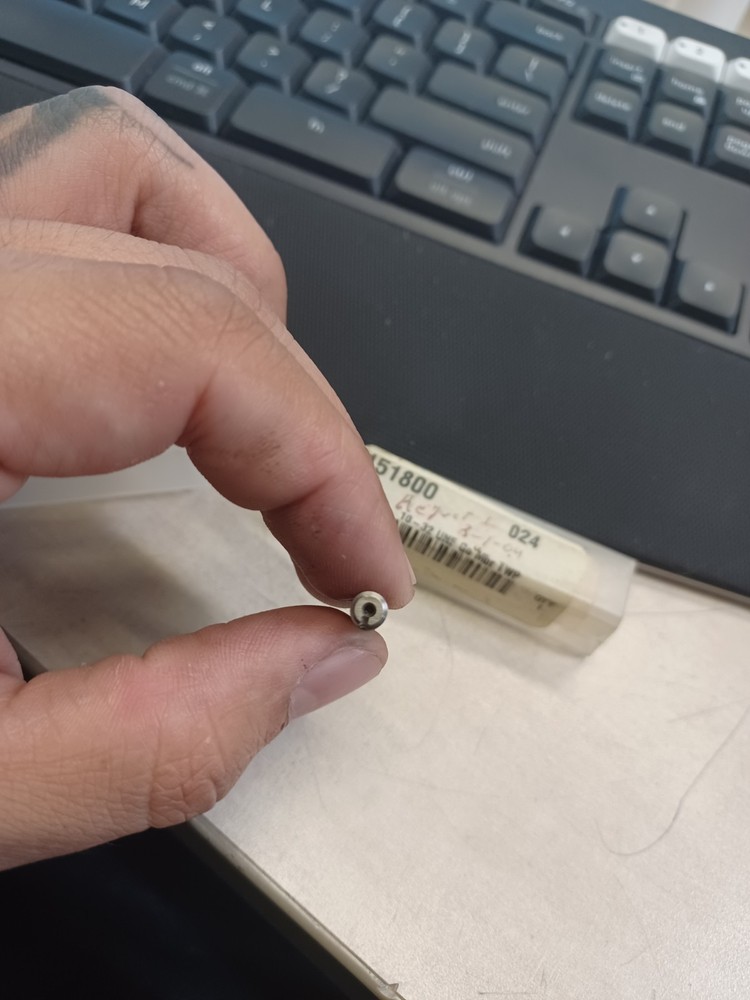 151800 10-32 UNF Go Mbr TWP Threaded Plug