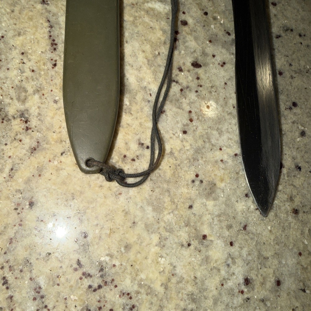 SPANISH CETME RIFLE BAYONET W/ SCABBARD