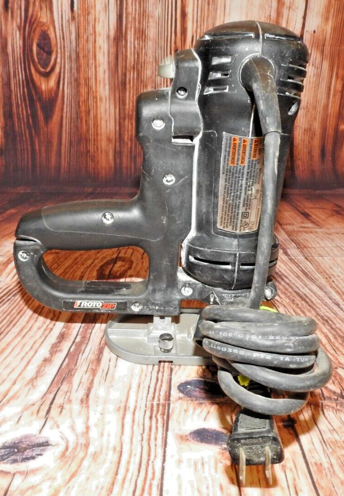 Rotozip RZ1 Corded Drywall Tool with Fixed Router Base
