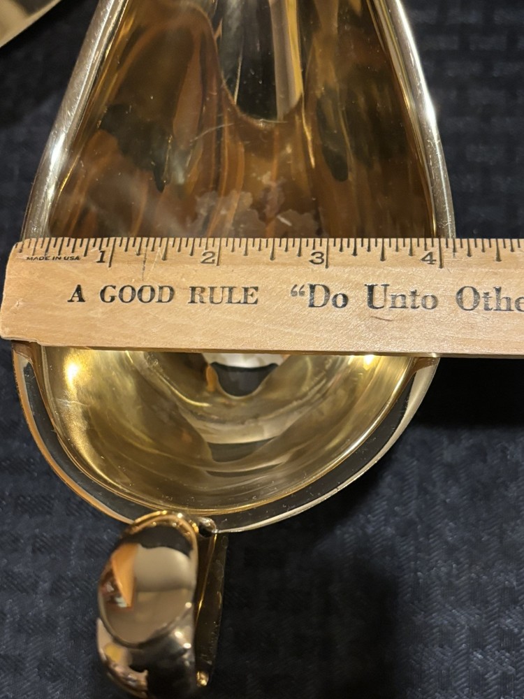 Dirilyte Golden two trays and creamer