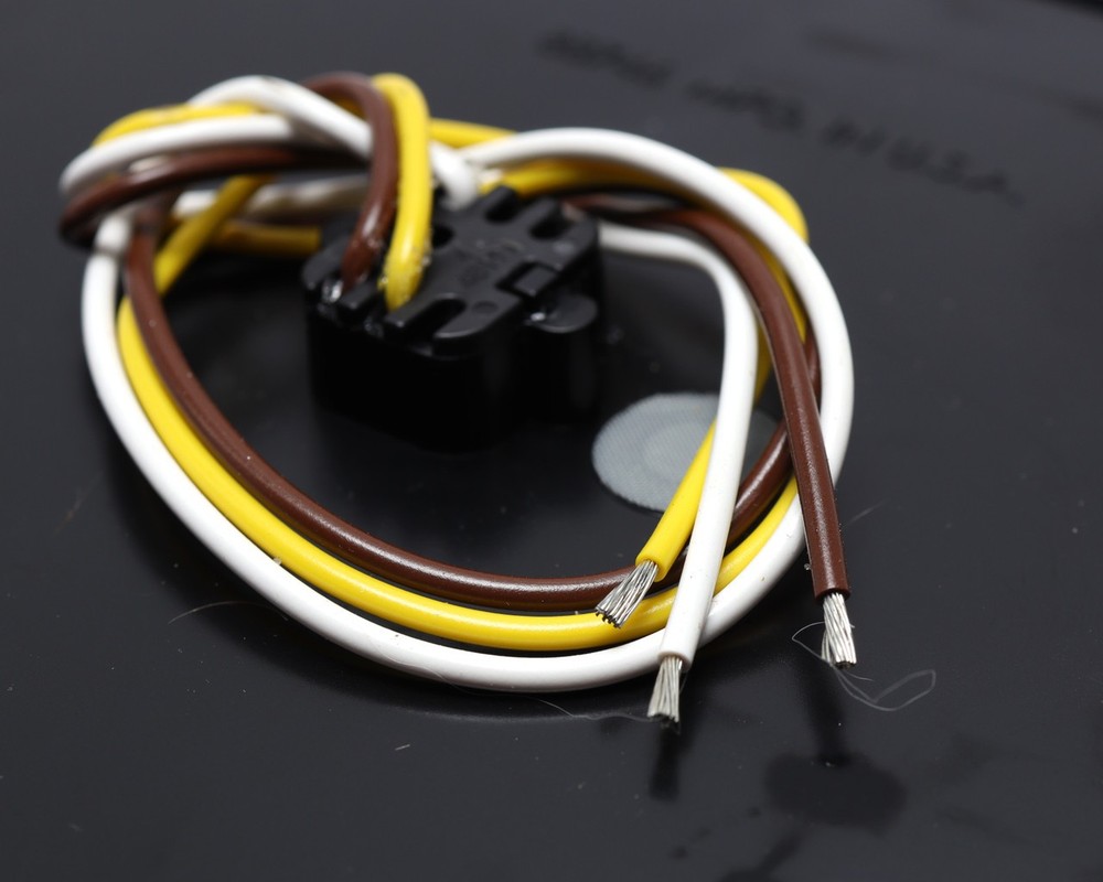 Whelen M92BTT Surface Mount LED Brake/Tail/Turn Light