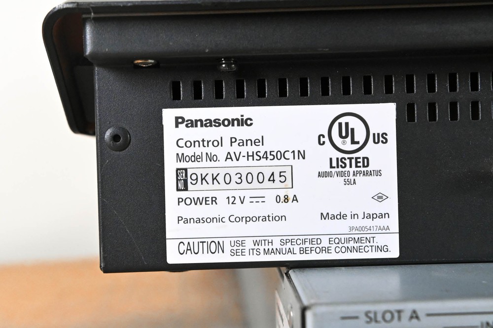 Panasonic AV-HS450 Multi-Format HD/SD 1 M/E Live Switcher CG01D84